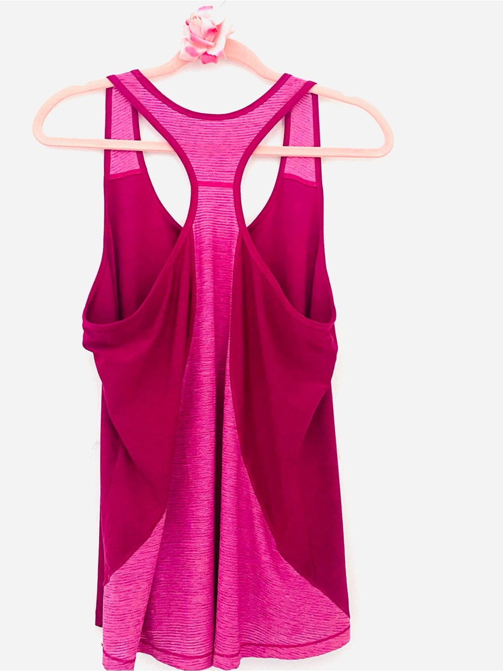 💕Pretty Racerback Maroon Sports Tank Top SZ L